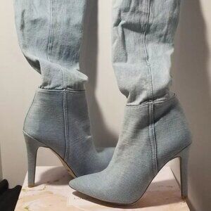 Women's Lola Shoetique Most Coveted Knee High Heel- Light Denim Size 6.5 NEW
